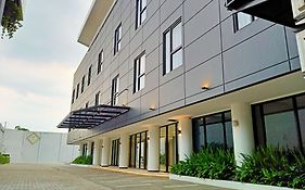 Hotel Youstay Semarang By Sinergi